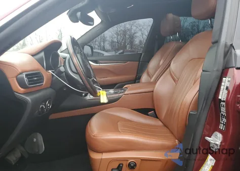 2017 Maserati Levante Luxury z USA, uszkodzony, nr VIN ZN661XUL8HX250589